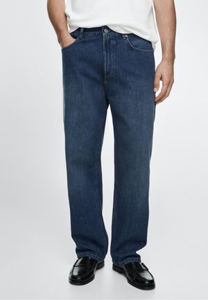 Massimo Dutti, Relaxed fit jeans - dark blue