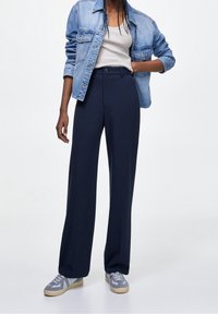 PULL&BEAR Trousers - blue