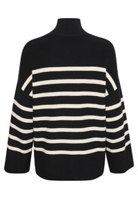 Schwarzer und cremefarbener gestreifter Strickpullover mit hohem Kragen, weiten Ärmeln und lockerer Passform, der ein horizontales Streifenmuster betont.