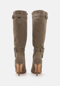 Even&Odd Topánky na vysokom opätku - khaki