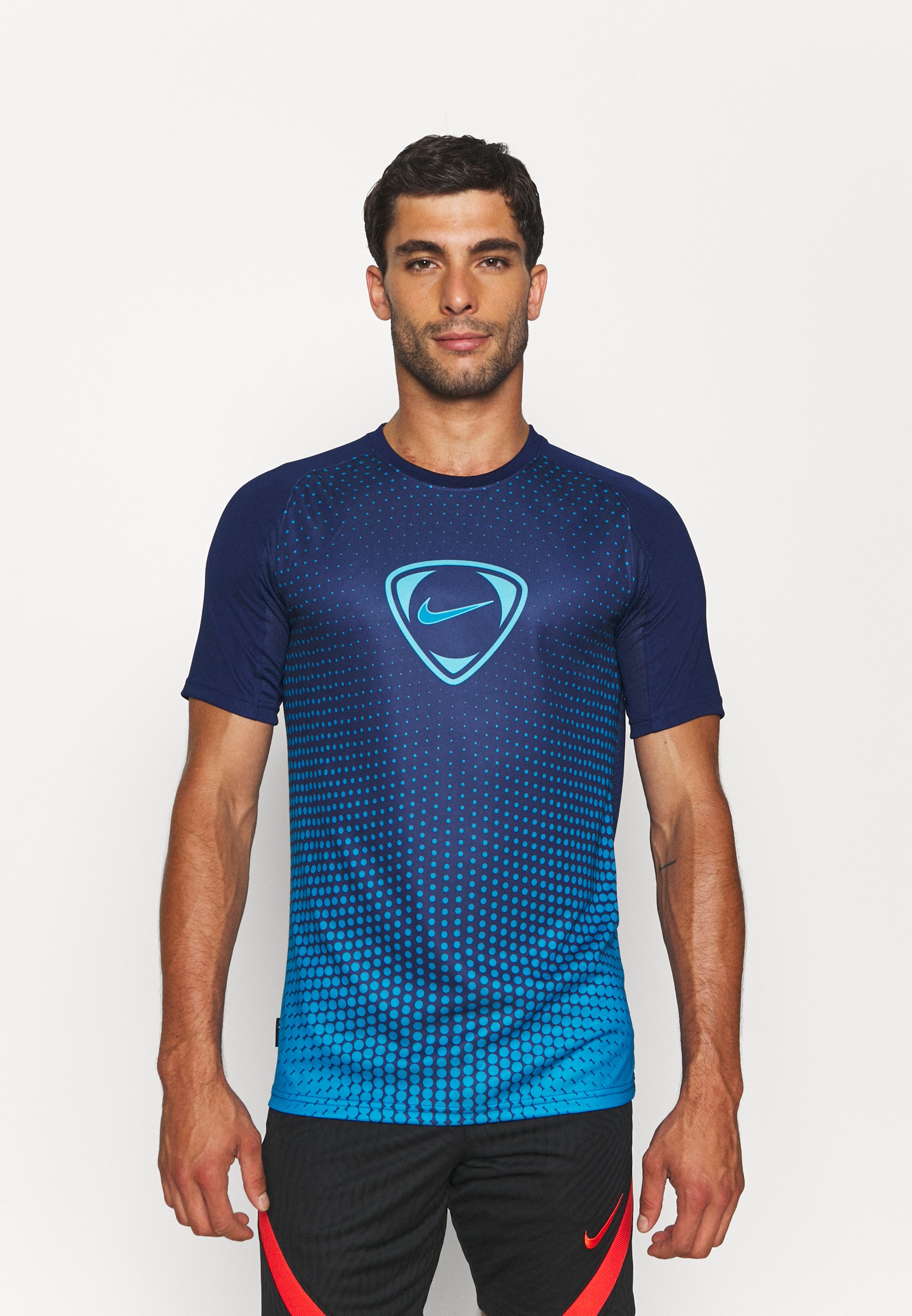 Nike Performance ACADEMY - T-shirt imprimé - blue void/imperial blue/bleu -  ZALANDO.FR
