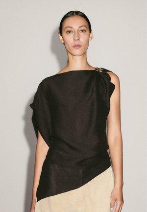WITH BROOCH DETAIL  - Blouse - dark brown