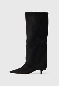 Valittu, black