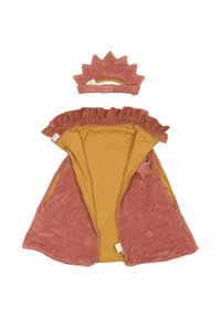 Fløjls kappe i støvet pink med gyldne stjernemønstre, flæset krave og sennepsfarvet for; inkluderer matchende krone-hårbøjle.