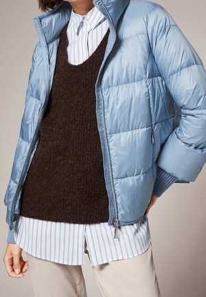 Down jacket - light blue