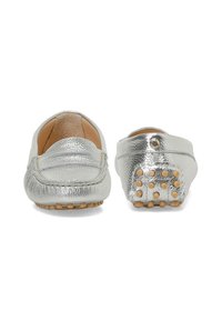 Nine West NEYUNES - Mocassins - silver