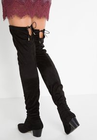 Buffalo Botas mosqueteras - black