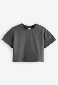 Avkortad grå t-shirt i bomull, med korta ärmar, rund halsringning och en slät yta utan mönster eller detaljer.