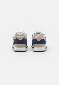 New Balance ML574 UNISEX - Sapatilhas - navy