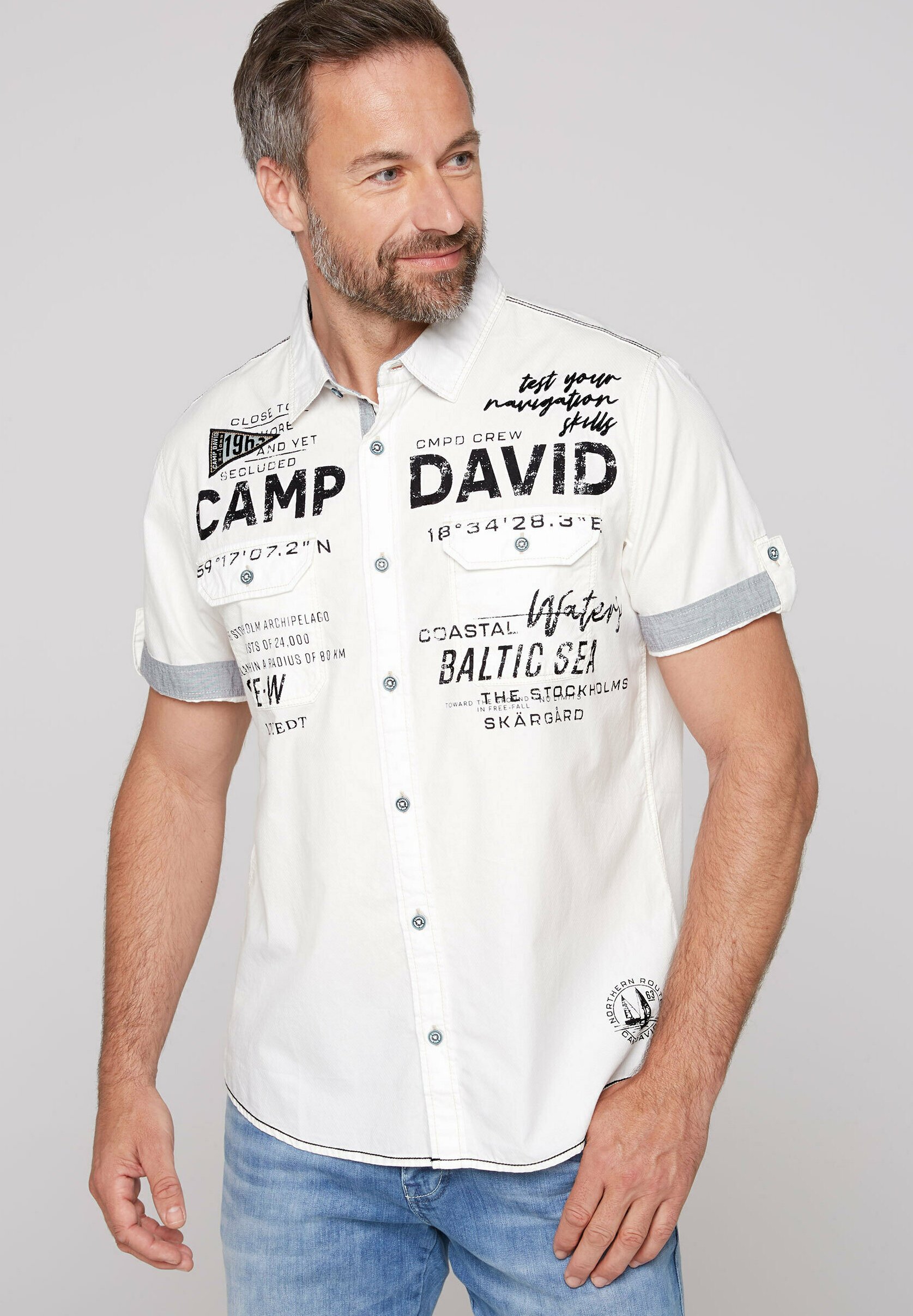 Camp David KURZARM MIT KLAPPENTASCHEN - Print T-shirt - opticwhite