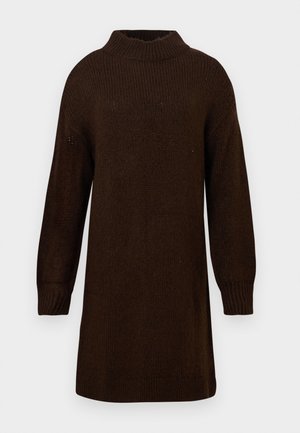 Mørkebrun strik kjole med lange ærmer, ribbet høj hals og manchetter, præsenteret på en enkel lys baggrund.