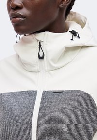 Icepeak BEEBE - Veste softshell - powder