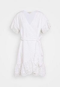 Abito avvolgente bianco con maniche a flutter corte, dettagli a intaglio eyelet e orlo arricciato. Si chiude con una fettuccia abbinata in vita.