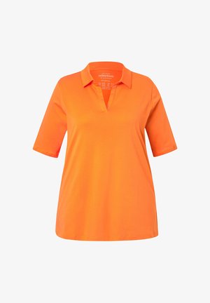 Oranges Poloshirt mit V-Ausschnitt und kurzen Ärmeln. Hergestellt aus weichem Stoff, bietet einen lockeren Schnitt und eine glatte, gleichmäßige Textur.