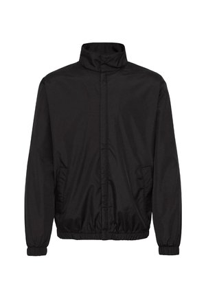 Sort letvægtsjakke med høj krave, elastiske manchetter og sidelommer. Glat stof og et minimalistisk design med en afslappet pasform.