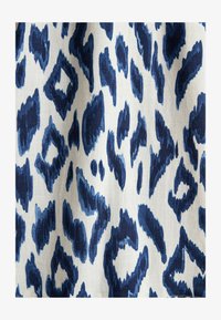 Selezionato, blue white