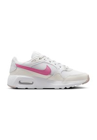 Chaussure de sport blanche avec un swoosh Nike rose, tige en mesh et synthétique, bout rond, devant à lacets et coussin d'air dans la semelle.