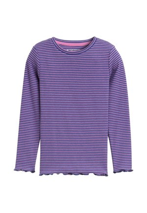 Langärmliges geripptes Shirt mit pinken und lila horizontalen Streifen, Rundhalsausschnitt und gewellten Kanten an Ärmeln und Saum.