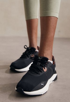 Puma DISPERSE XT 3  - Edzőcipő - black/warm white