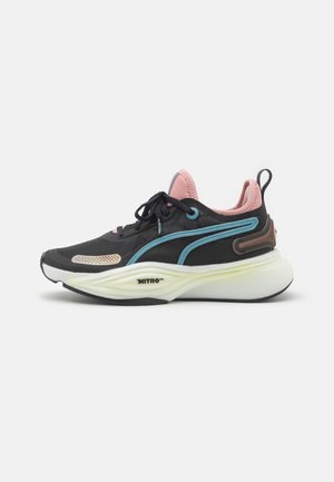 Chaussures fitness - black