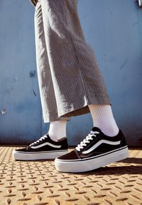 Vans Ua Old Skool Platform Sneaker Low Black White Schwarz Zalando De
