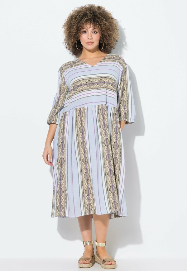 MIXED STRIPE 3/4 SLEEVE A-LINE - Freizeitkleid - apricot