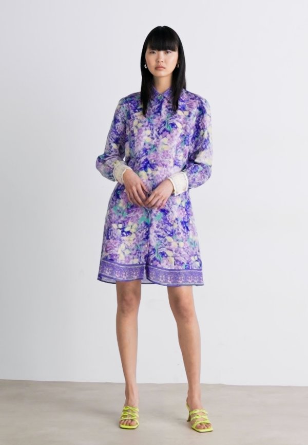 Shirt dress - berry3