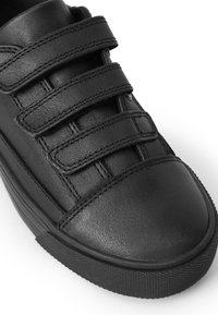 Next TRIPLE STRAP - Tenisky - black