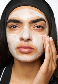 ELEMIS SUPERFOOD VITAL VEGGIE MASK - Masker