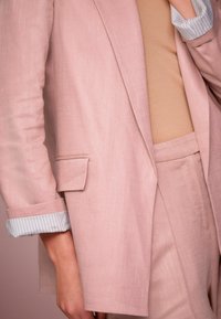 Next Blejzr - pink