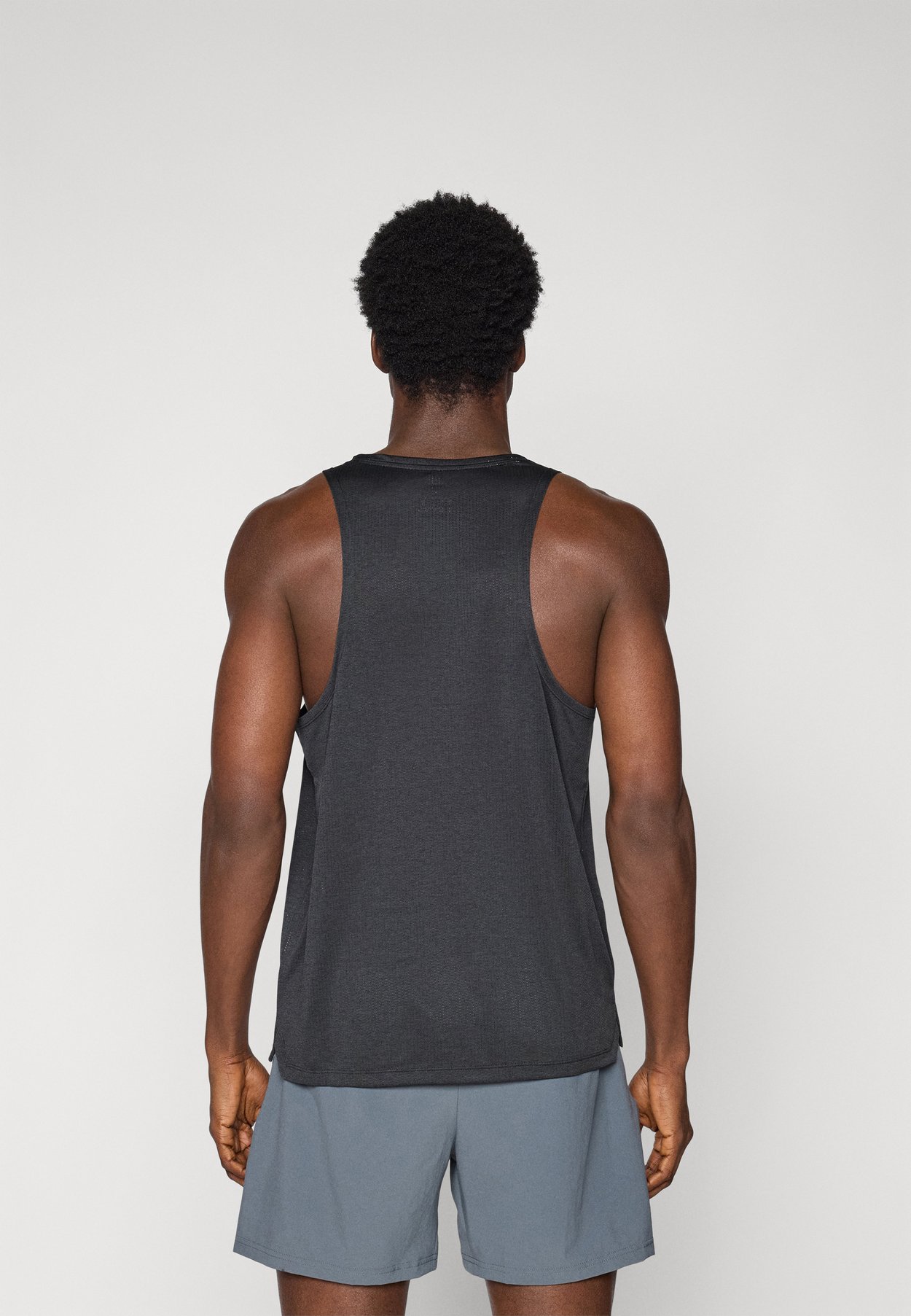 ATHLETICS GRAPHIC SINGLET