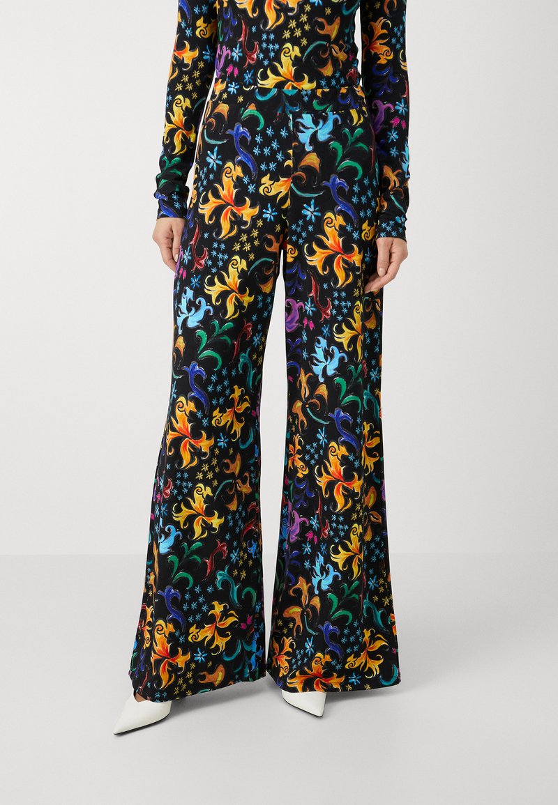 Stieglitz SALOME PALAZZOS Broek black/zwart Zalando.nl