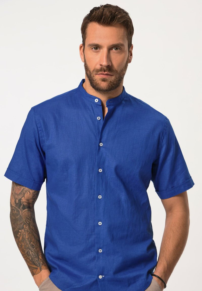 JP1880 MANCHES COURTES ET COL OFFICIER. COUPE MODERN FIT. - Camicia