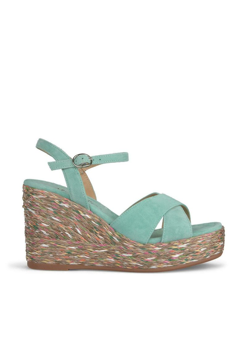 Alma en Pena Sandalen met sleehak groen Alma en Pena Sandalen met sleehak groen