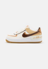 Nike Sportswear AIR FORCE 1 SHADOW - Tenisky - sail/cacao wow/flax/sesame/white/light brown