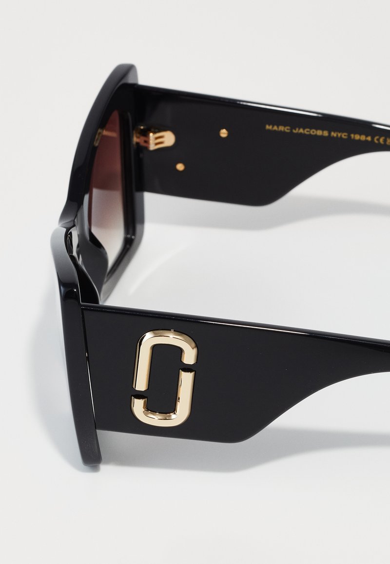 Marc Jacobs Oversized Glossy Black Sunglasses Marc Jacobs | Accessories | Marc Jacobs Black Oversized  main image 4