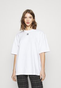 adidas Originals TEE - Paprasti marškinėliai - white