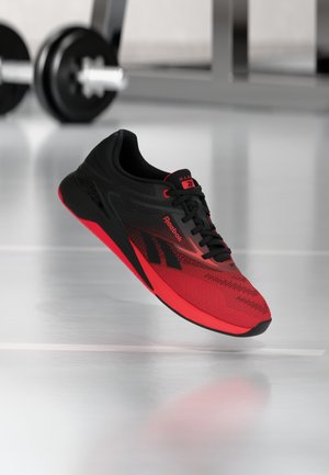 NANO X5 UNISEX - Avalynė treniruotėms - black/energy red