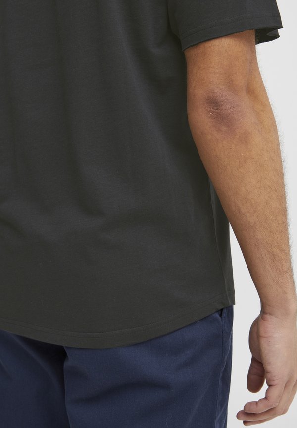 PREliah - Basic T-shirt4