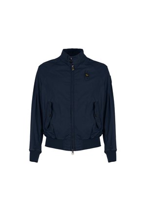 Giacca bomber blu navy realizzata in tessuto leggero, con un collo alto, due tasche frontali e polsini ed orlo elasticizzati.