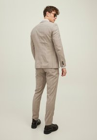 Jack & Jones JPRFRANCO CHECK  - Suit jacket - curds whey