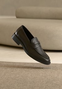 Δεν επιλέχθηκε, black