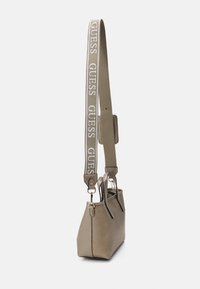 Guess LATONA MINI TOTE SET - Håndtasker - pewter
