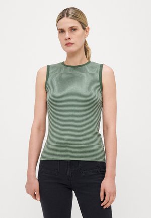 Top - green