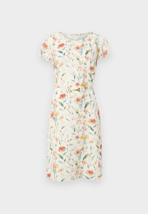 Rochie albă până la genunchi, cu mâneci scurte, imprimeu floral multicolor, talie ajustată și o curea mică cu cataramă aurie.