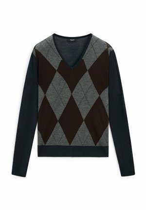 Grijze en marineblauwe V-hals langemouwen trui met een argylepatroon in bruin en lichtgrijs. Het materiaal lijkt zacht met een gladde textuur.