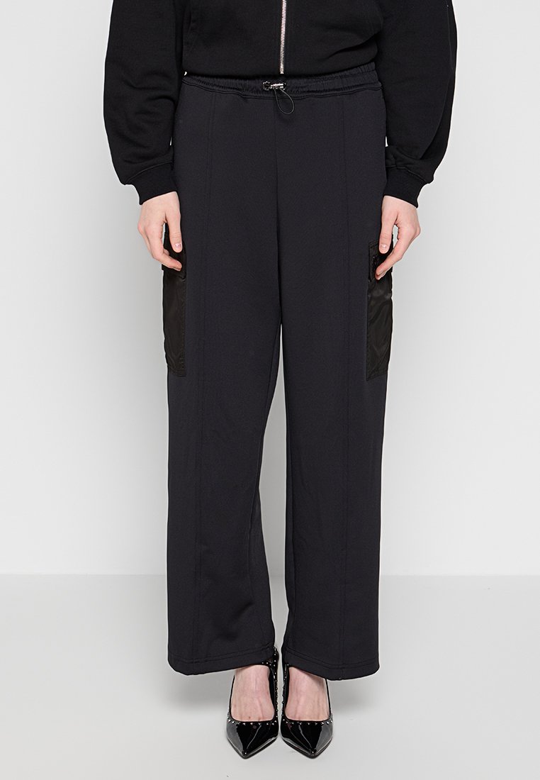 DKNY Cargobroek zwart