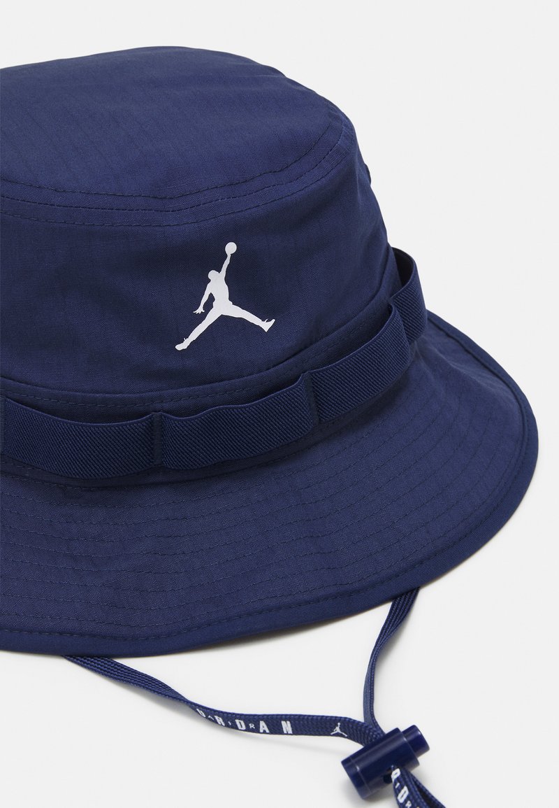Jordan APEX BUCKET JUMPMAN Chapeau midnight navy/bleu marine