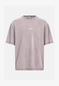 Unselected, pirate black