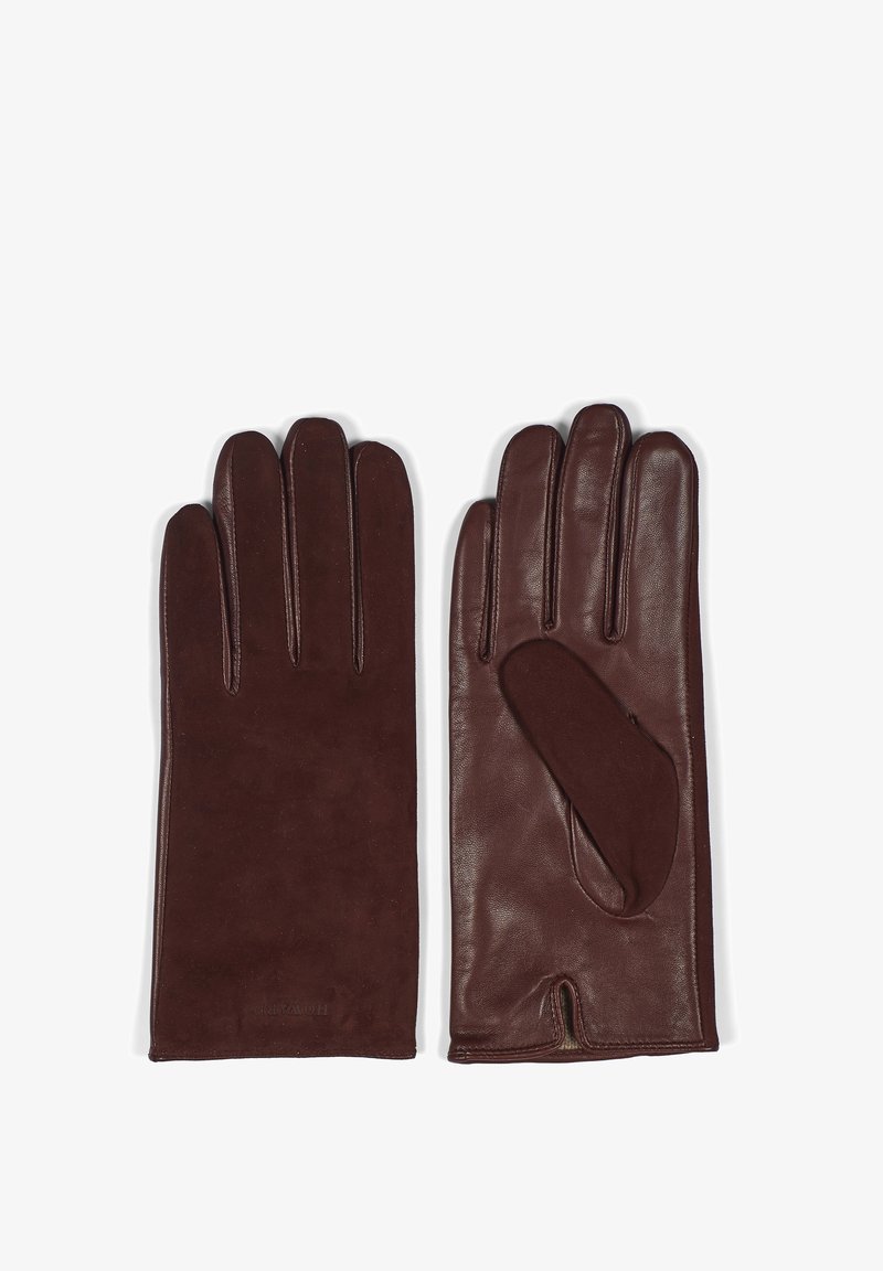 Gants en cuir marron, avec une finition lisse, un design à cinq doigts et un détail découpé sur le poignet. Texture douce avec un branding discret.